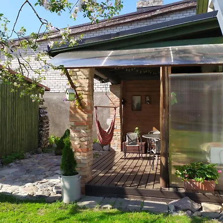 Ferienhaus Ele Kodumajutus